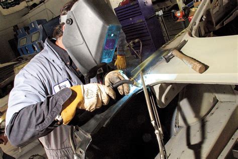 welding body panels